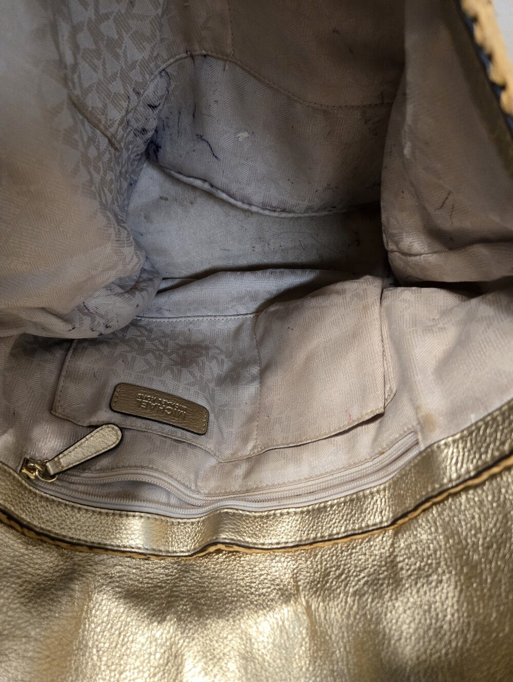 Michael Kors "GOLD" Trim Tan Straw Tote - Picture 13 of 16
